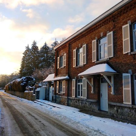 Les2Sources Bike-B&B Rochefort Εξωτερικό φωτογραφία
